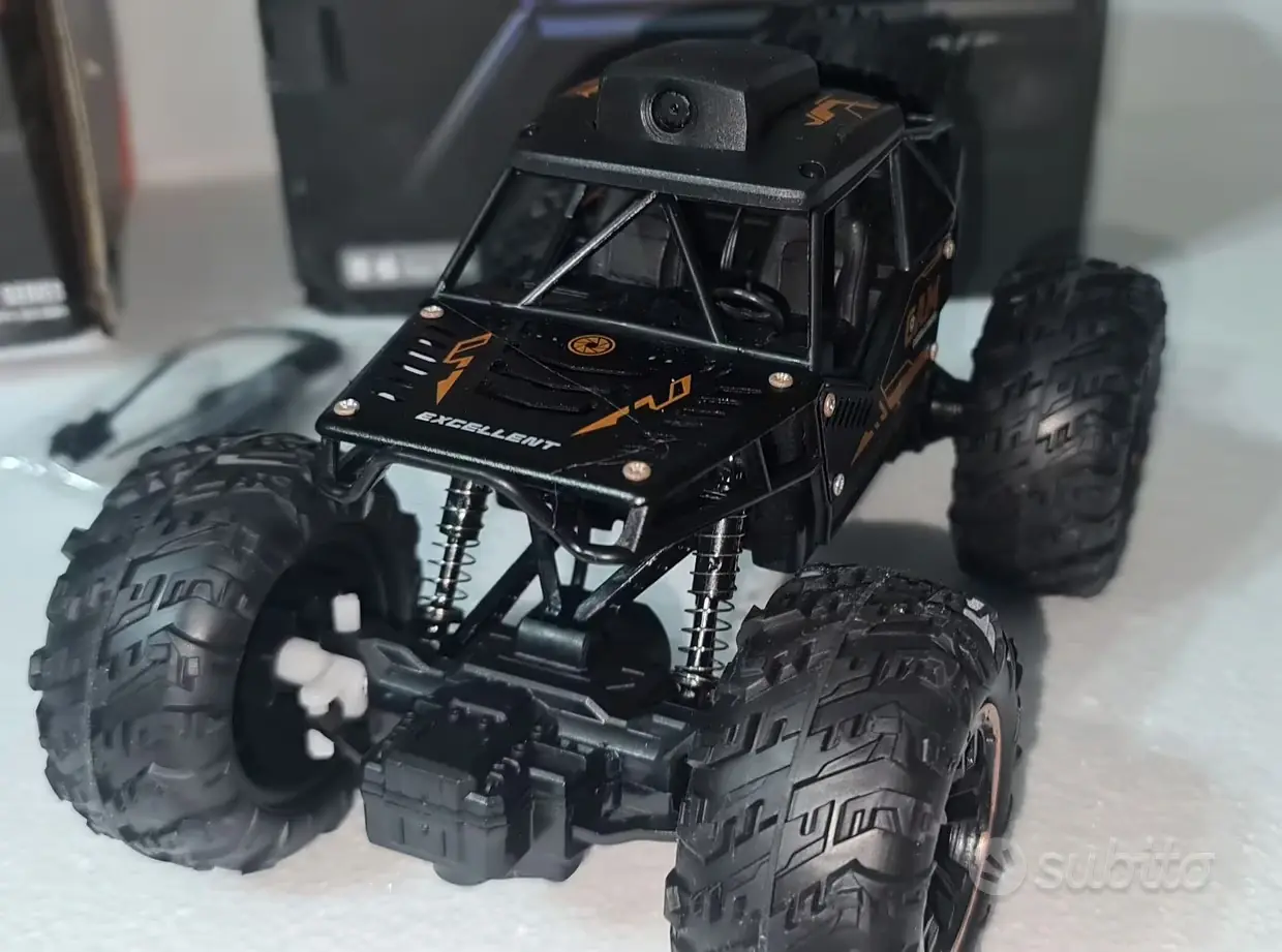VEICOLO RADIOCOMANDATO 4WD con Guscio in PVC di Alta Qualità, VIDEOCAMERA HD -SPEDIZIONE IN TUTTA ITALIA VIA CORRIERE ESPRESSO COMPRESA NEL PREZZO